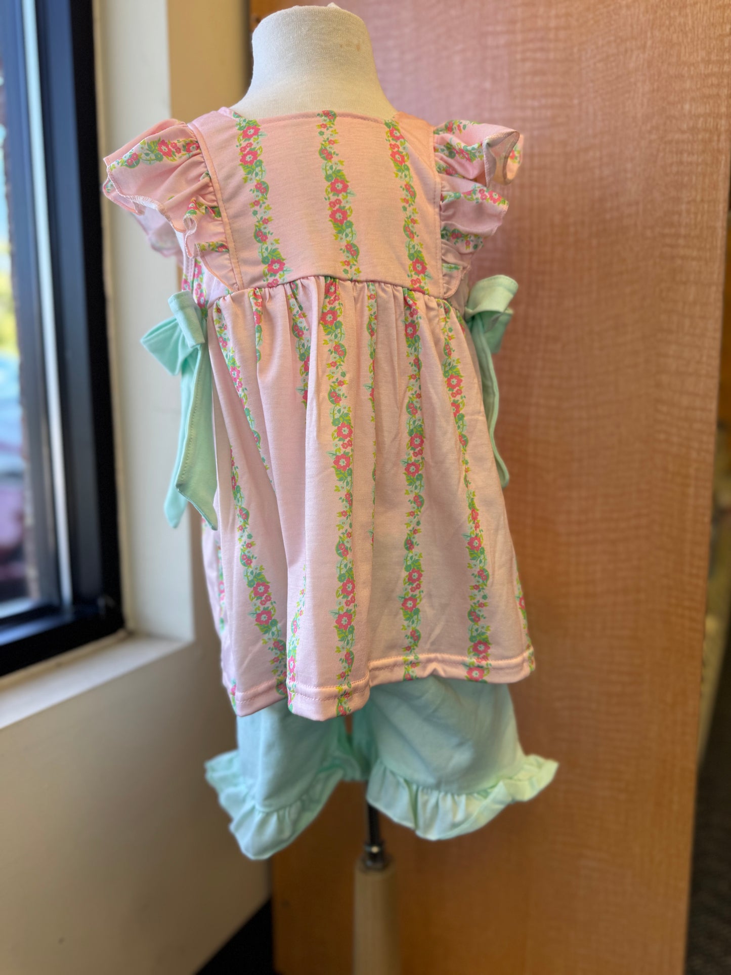 Flower Ruffle Short set